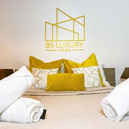 Appartamento The Golden House * Parking * Garden Corbeil-Essonnes Esterno foto