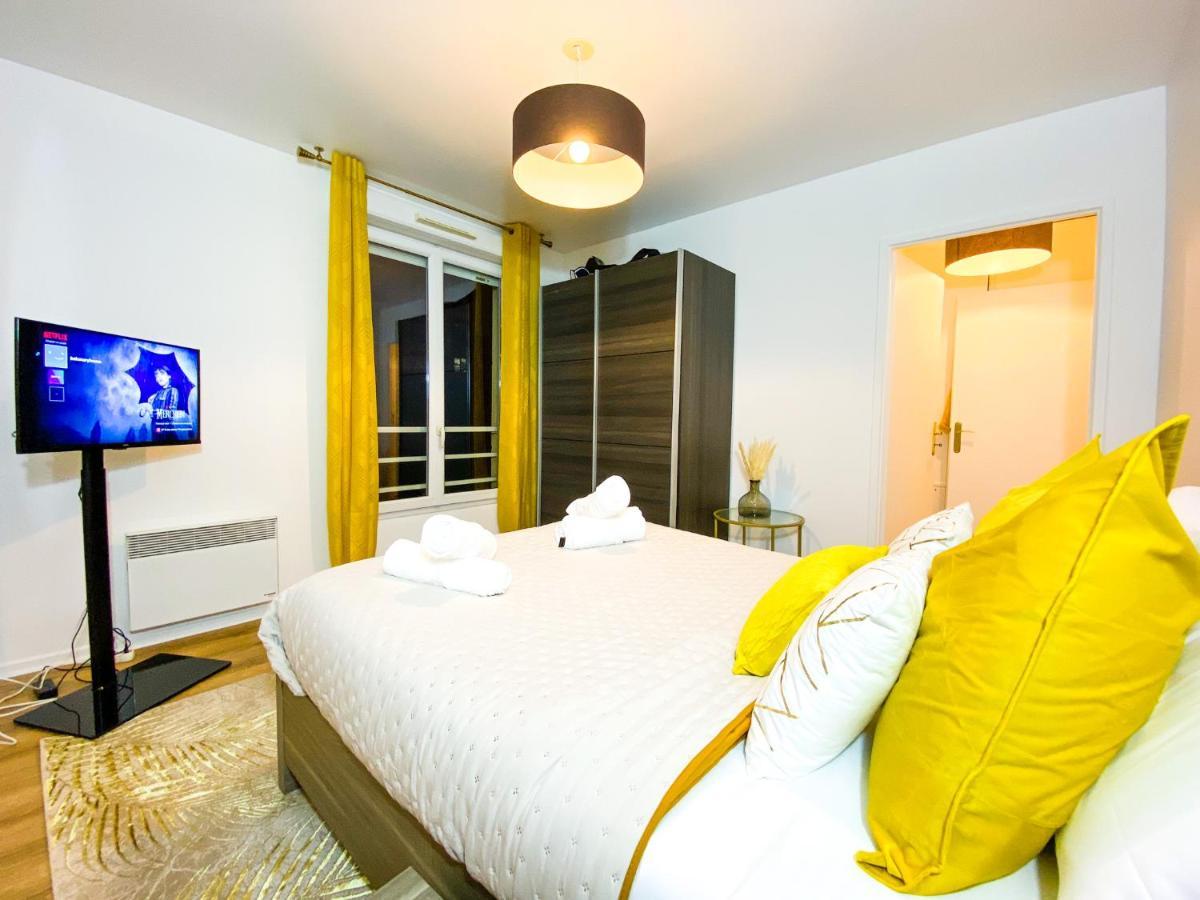 Appartamento The Golden House * Parking * Garden Corbeil-Essonnes Esterno foto