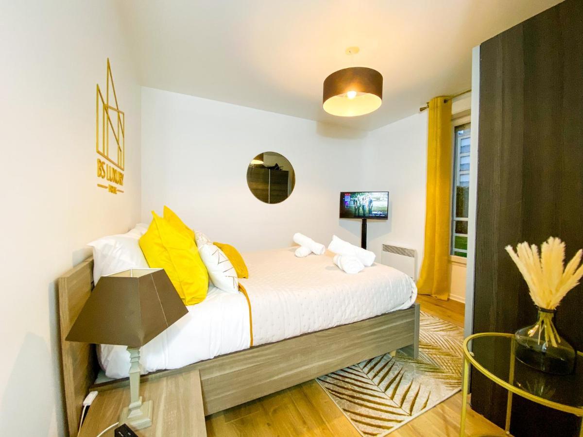 Appartamento The Golden House * Parking * Garden Corbeil-Essonnes Esterno foto